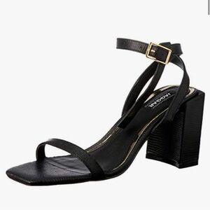 Jaguar Elegant Black Strappy Heels size 38 only worn once